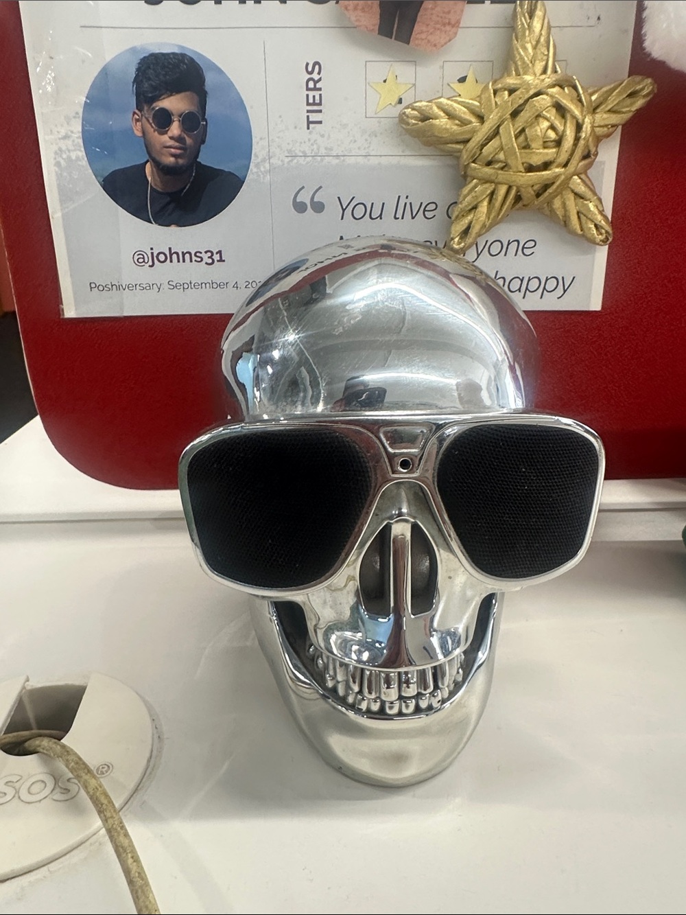 Chrome Skull Speaker with Sunglasses